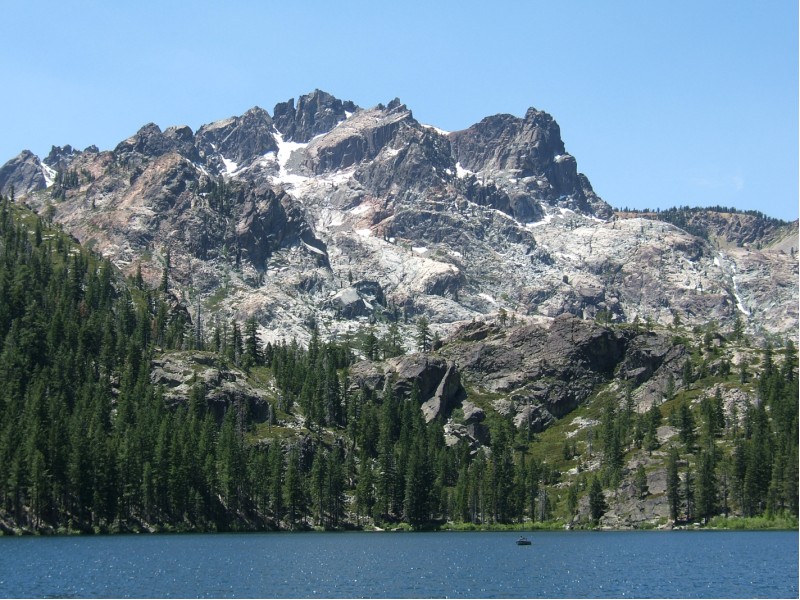 2-Buttes-Sardine_Lake_03.JPG