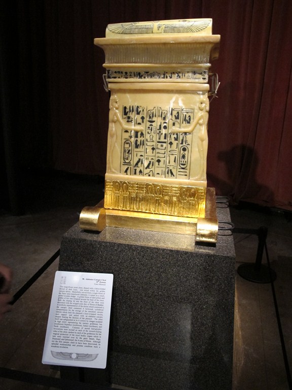 KingTut003.jpg