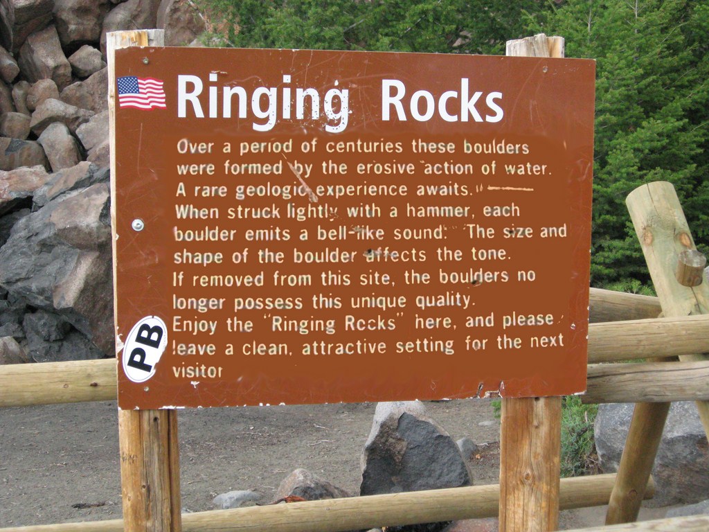 RingingRocks001.jpg