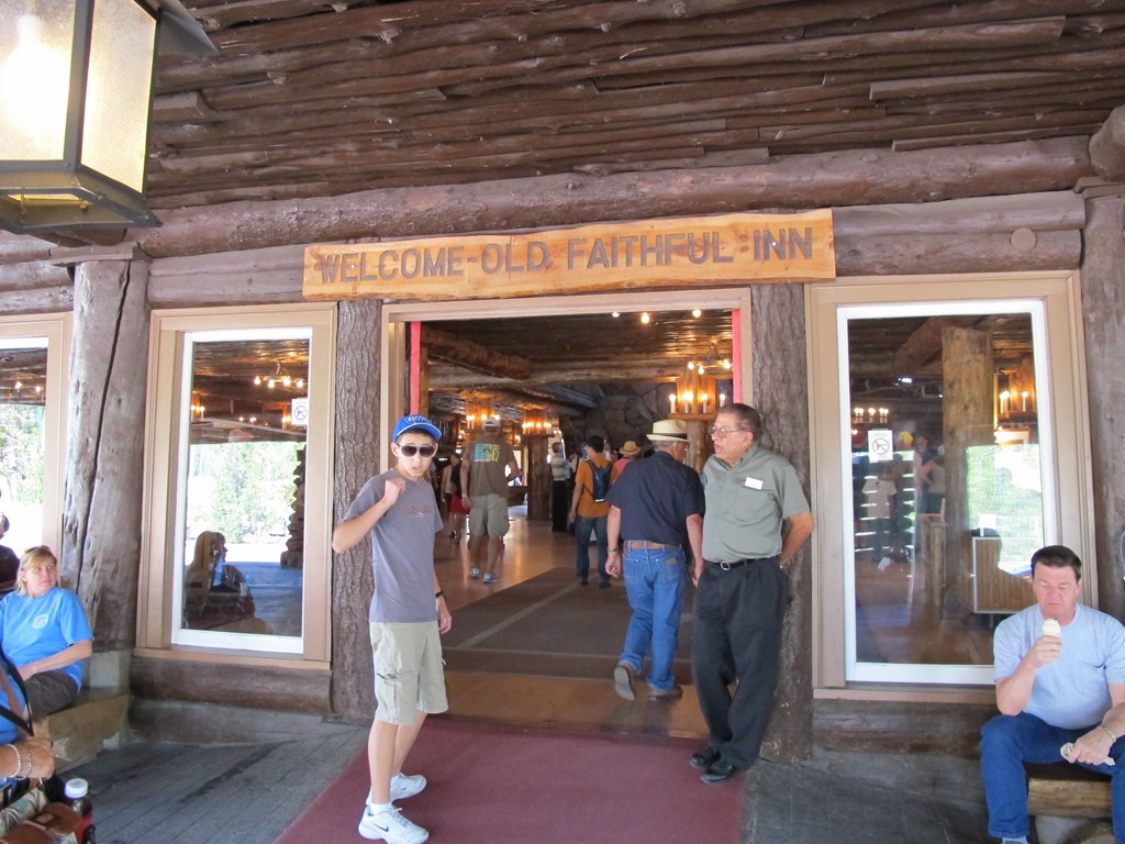 Yellowstone007.jpg